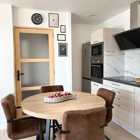L Escapade Au Bord Du Rhone Et évasion Au Bord Du Rhone Appartement *